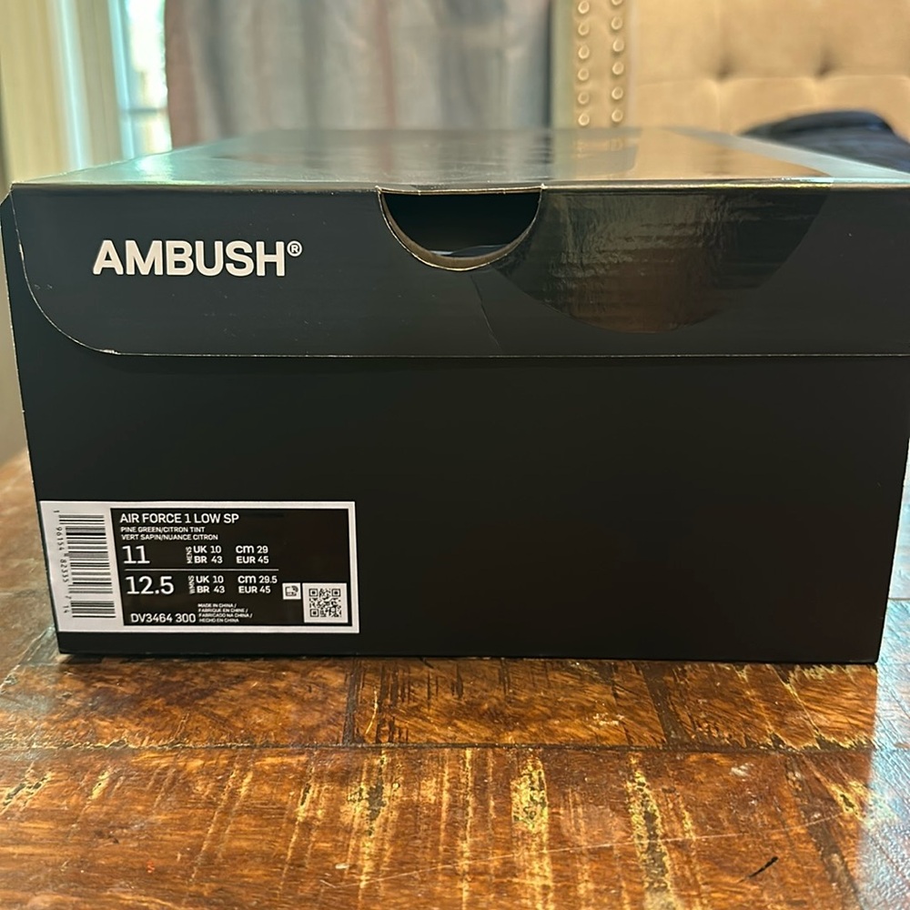 Air Force 1 Low SP pine Green/Citron Tint size 11